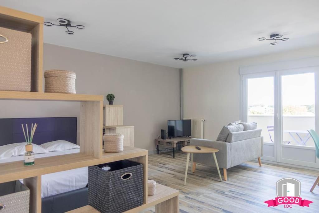 Appartamento Studio Du Parc Orléans Esterno foto
