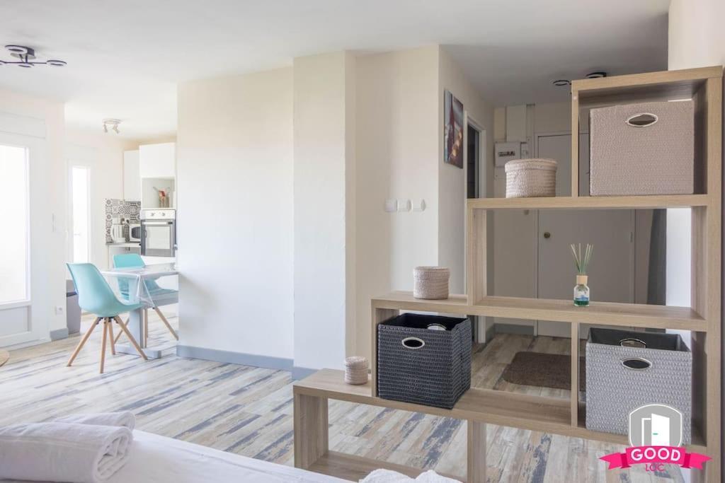 Appartamento Studio Du Parc Orléans Esterno foto